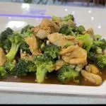Pollo con brócoli