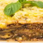 Lasanha de berinjela com carne