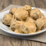 ALBONDIGAS SUECAS CON PURE DE PAPA