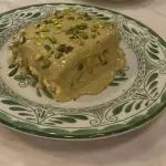 Tiramisú con crema di pistachi