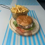Hamburguesa común c/papas