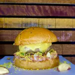 HOLLY BURGUER