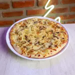POLLO Y CHAMPIÑONES.