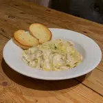 PASTA POLLO TOCINETA