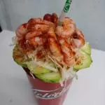 Michelada con camarón