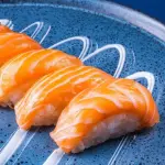 Niguiri salmão 4 peças
