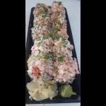 Uramaki Salmão Tartar/ 10 Unidades