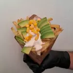 Cono de papas fritas + vegetales