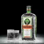 Licor Fino Jagermeister - 700ml