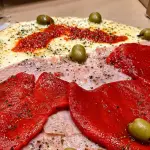 Mitad muzza, jamon y morron SINTACC