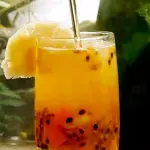 CAIPIRINHA FRUTAS ABACAXI/MARACUJÁ