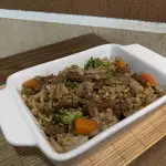 Yakisoba de Carne com legumes