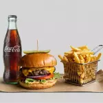 Promoción 1 Hamburguesa papas y refr