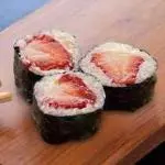 02  PCS  Norimaki Morango