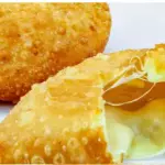 PASTEL DE QUEIJO