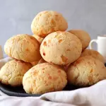 Pão de Queijo | 8 unidades