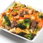2 YAKISSOBAS DE CARNE - 500g