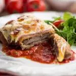 BIFE A PARMEGIANA C/FRITAS