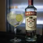Vodka Tonic Smirnoff
