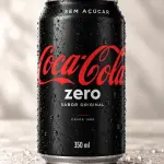 Coca cola zero açucar lata.