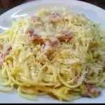 SPAGHETTI A LA CARBONARA