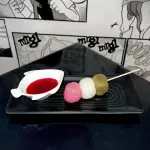 Hanami Dango con salsa caramelo