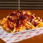 BATATA P. COM CHEDDAR E BACON
