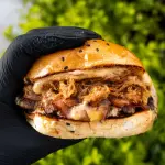 Pulled pork + papas + gaseosa