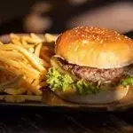COMBO I - Hamburguer + Fritas