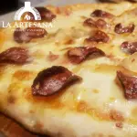 PIZZA TITANIA