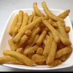 Baston de Mandioca frita
