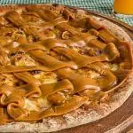 Banana com canela e doce de leite