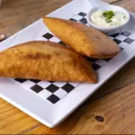 EMPANADA DE PABELLON