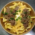 Especial Carne Mechada con papas fritas