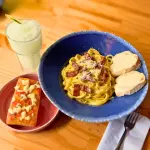 Combo tallarines alla carbonara