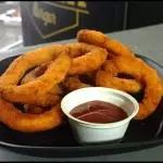 PORÇÃO DE ONIONS RINGS