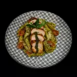 Pasta Al Pesto con Pollo