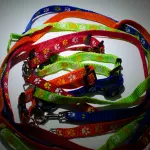 Collar con Arreo de Huellas+
