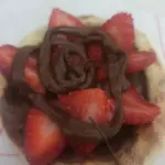 Esfiha chocolate c/ morango