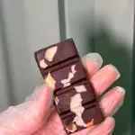CHOCOLATE 70% COM MIX DE CASTANHAS