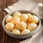 Pão de Queijo / Cheese Bread