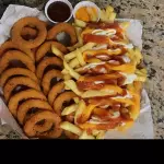 Batata com Onion rings (caixa broto)