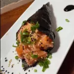 Temaki salmão sem Arroz