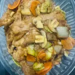 29. Pollo con champigñones