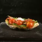 Bruschetta Tomates Rostizados