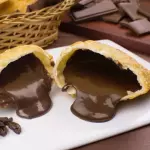 Chocolate e Paçoca.