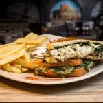 SANDWICH DE POLLO