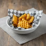 Papas Crisscut o Gajo c/Queso