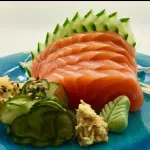 SASHIMI DE SALMÃO – 10 PEÇAS