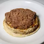PELLIZCADA DE BIRRIA BORREGO